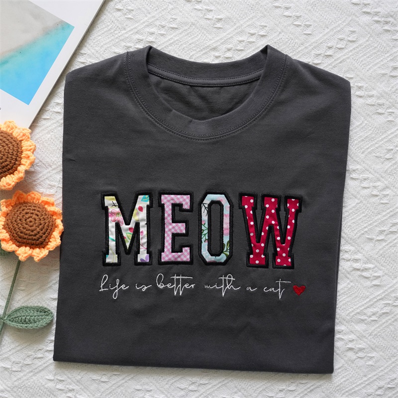 Custom Dog Mom T Shirt, Personalized Pet Crewneck Hoodie, Embroidered Cat Crewneck