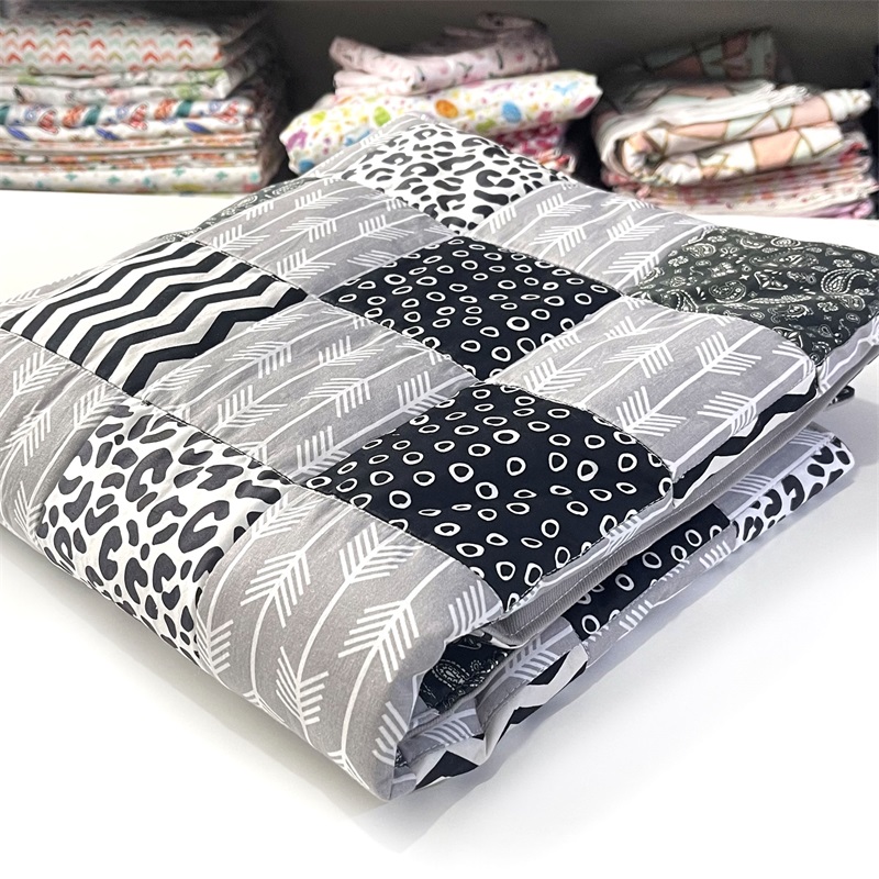  Personalized Cozy Throw Blanket ,Custom Handcrafted Patchwork Quilt 