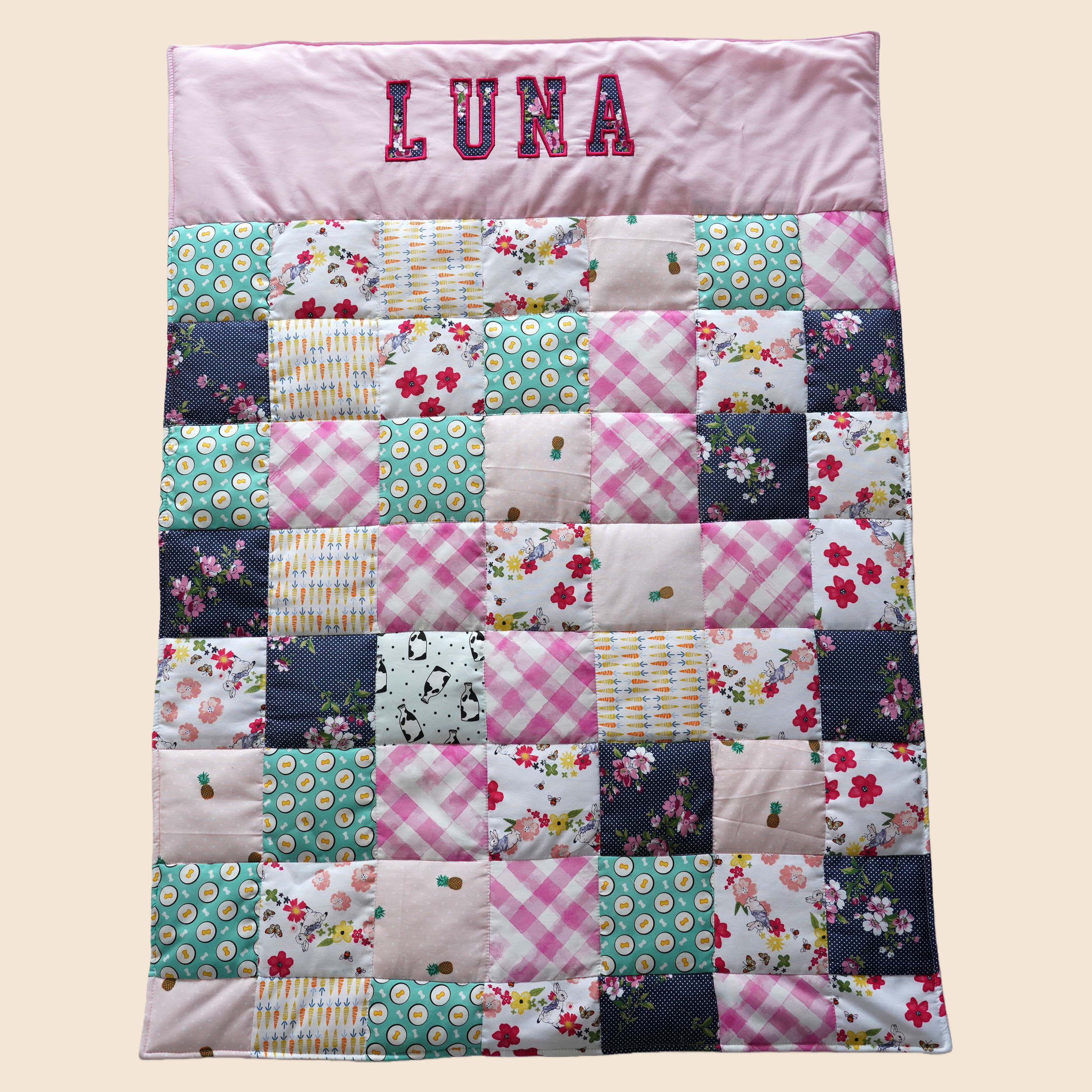 Custom Handcrafted Patchwork Quilt – Perfect Personalized Gift for Special Occasions, Cozy Throw Blanket